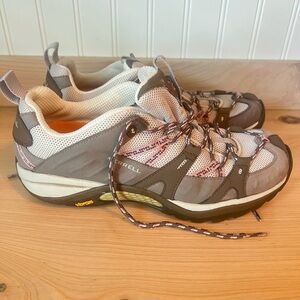 Merrell Women's Athletic Shoes in Gray and Pink